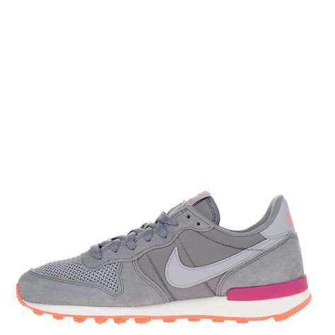 grijze nike voor dames|Dames Grijs Schoenen .